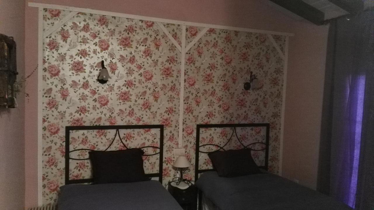 Hotel Rural El Marquesito Antigua Casa Carmela 아레나스 데 산 페드로 외부 사진